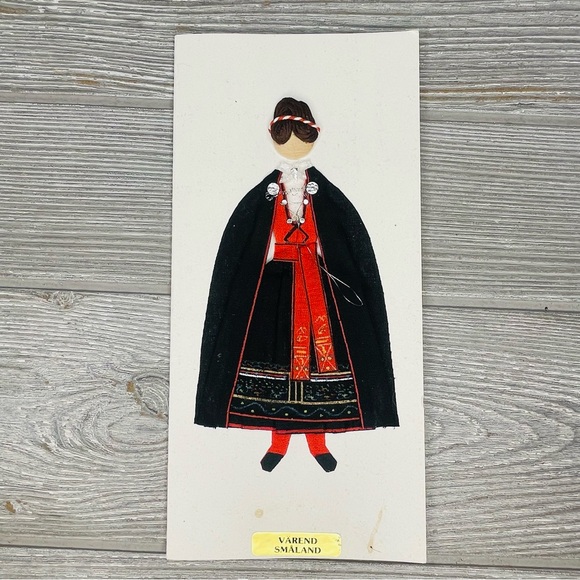 Vintage hand made fabric / paper textured women around the world design cards - Picture 10 of 11